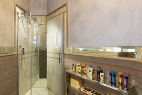 Palm Suites