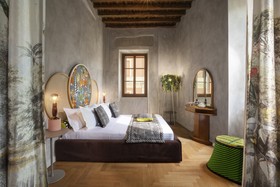 Palm Suites