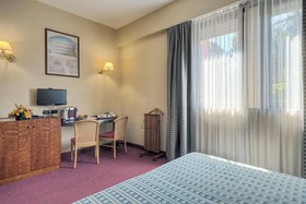 Petra Hotel