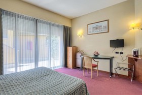 Petra Hotel
