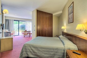 Petra Hotel