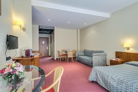 Petra Hotel