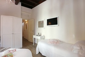 Piazzetta de' Monti Suites