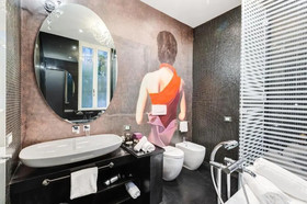 Premium Private Suites