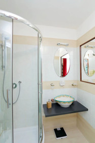 Quo Vadis Inn