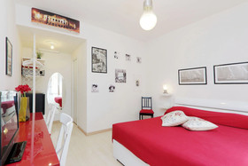 Quo Vadis Inn