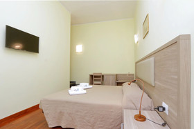 Quo Vadis Inn