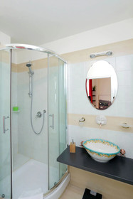 Quo Vadis Inn