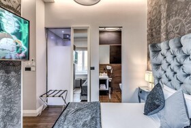 Rhea Silvia Luxury Rooms Spagna