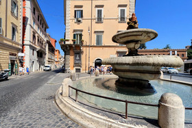 Roma Five Suites
