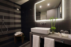 Roma Five Suites