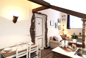Roma Holidays House