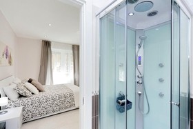 Roman Holiday Charming