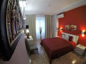 Roman Holidays House Marconi