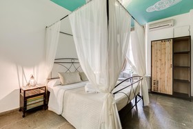 Romantic Vatican Rome Bed & Breakfast