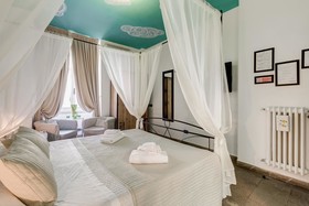 Romantic Vatican Rome Bed & Breakfast