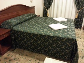 Rome City Inn