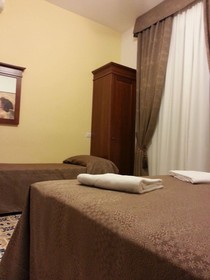 Rome City Inn