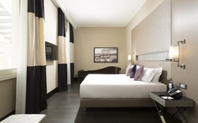 Rome Life Hotel