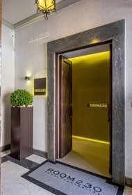 Room 230 Roma Luxury Suites