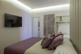 Room 230 Roma Luxury Suites