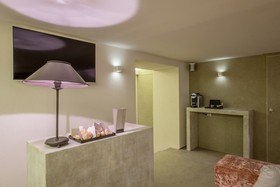 Room 230 Roma Luxury Suites