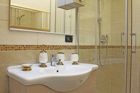 San Pietro Golden Rooms