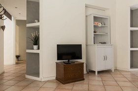 Santonofrio Apartments