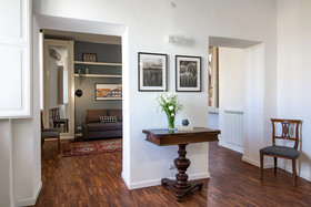 Santonofrio Apartments