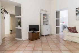 Santonofrio Apartments