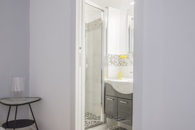 Santonofrio Apartments