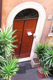 Santonofrio Apartments