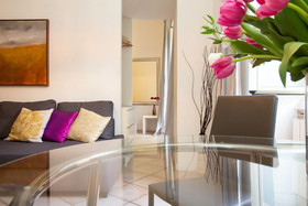 Santonofrio Apartments