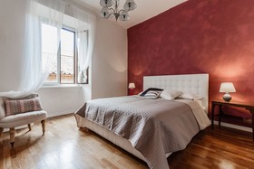 Santonofrio Apartments