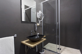 Secret Rhome