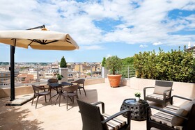 Sina Bernini Bristol, Autograph Collection