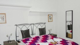 Suites Holiday Rooms
