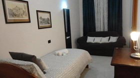 Suites Holiday Rooms