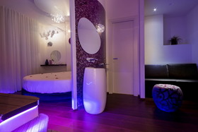 Suite Sistina for Lovers