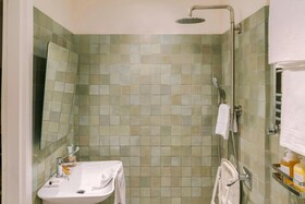 Testaccio Hotel Monte dei Cocci, Sonder