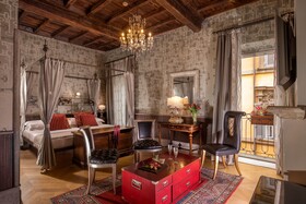 The Inn at the Roman Forum