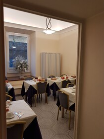 The Kennedy Hotel