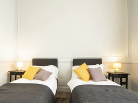 Travel&Stay - Holidays Suites Navona