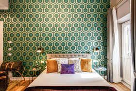 Tree Charme Parliament Boutique Hotel