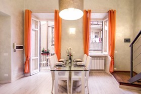 Tritone Top House