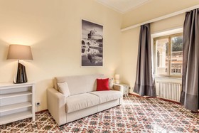 Tritone Top House