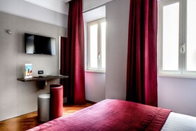 Varese Hotel