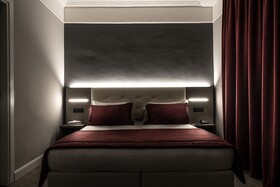 Varese Hotel