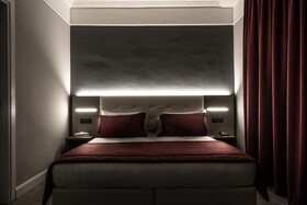 Varese Hotel
