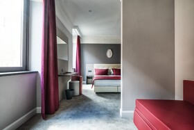 Varese Hotel